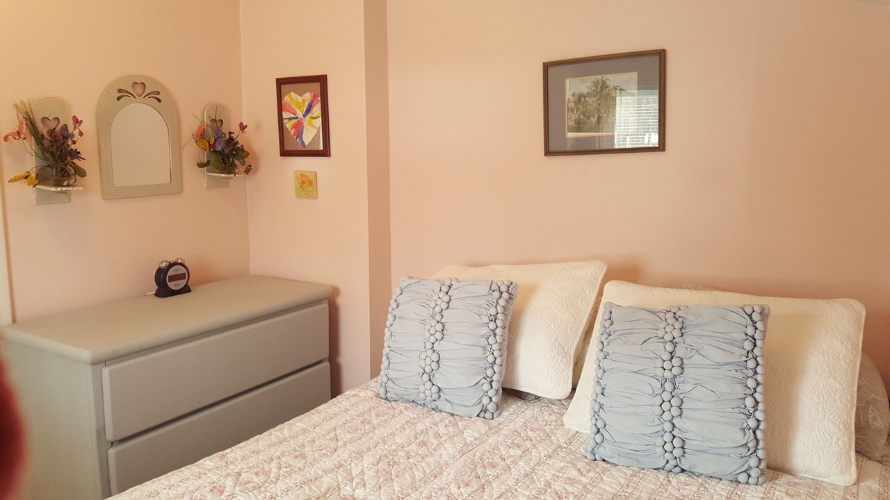 Photo of Bedroom in South Haven