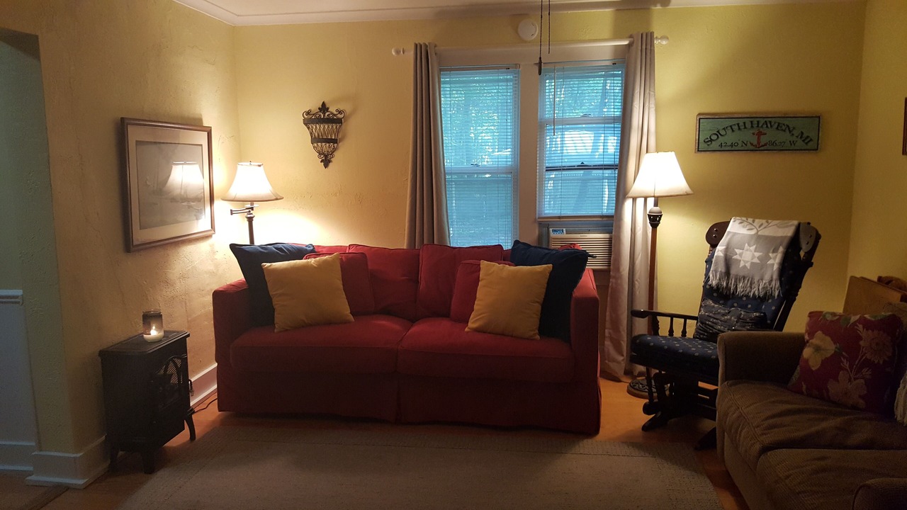 Photo of Bedroom in South Haven