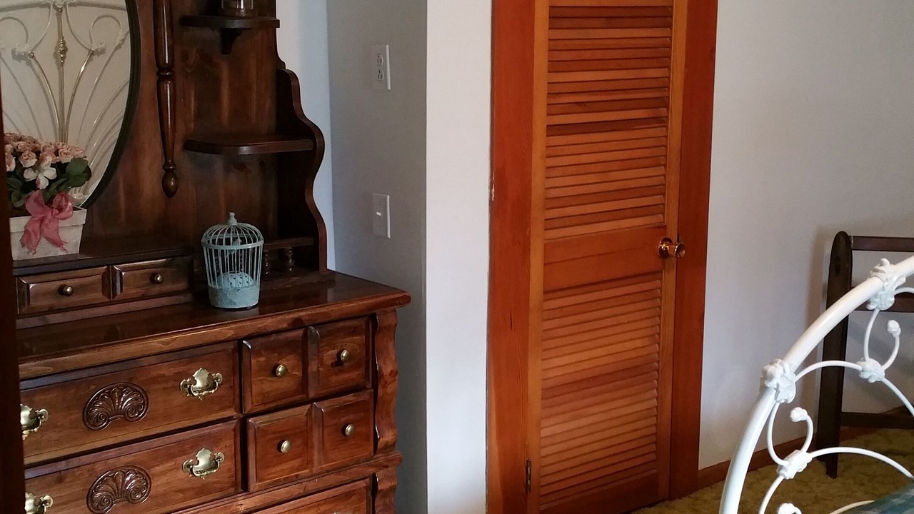 Photo of Bedroom in Mouth of Wilson