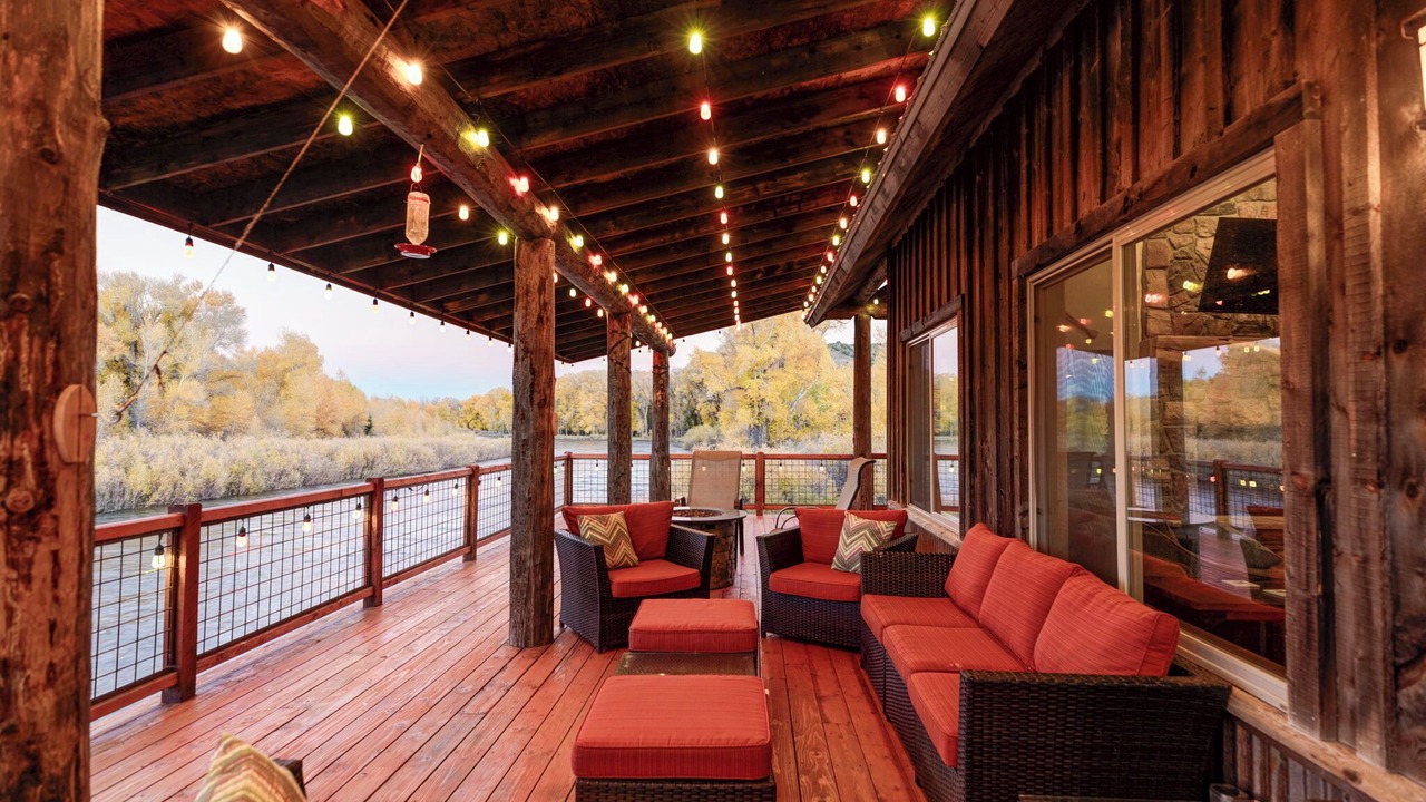 Photo of Patio Balcony in South Fork
