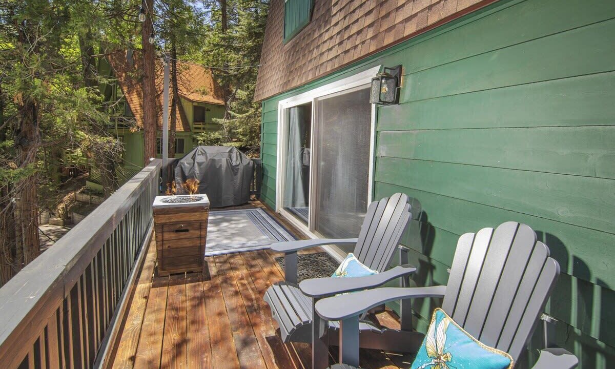Photo of Outdoor in Lake Arrowhead