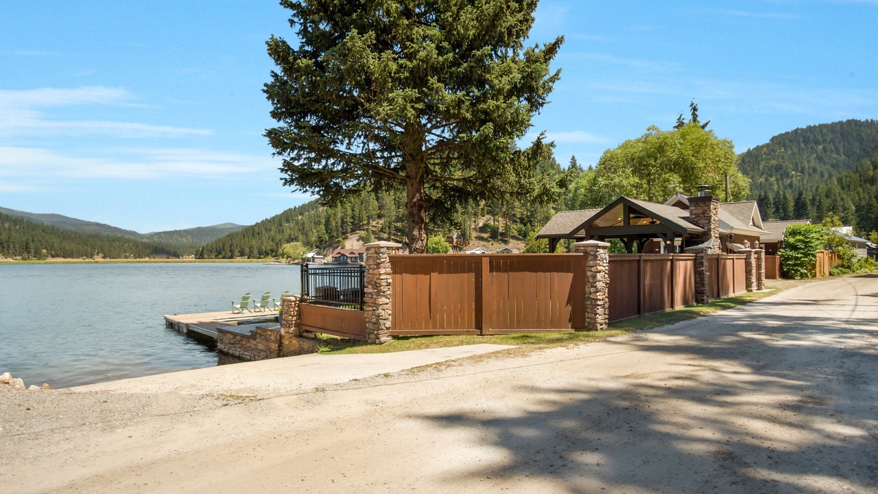 Photo of Outdoor in Loon Lake