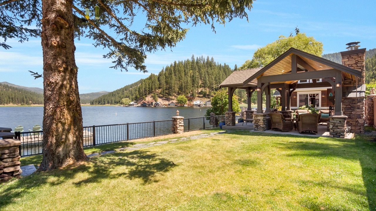 Photo of Outdoor in Loon Lake