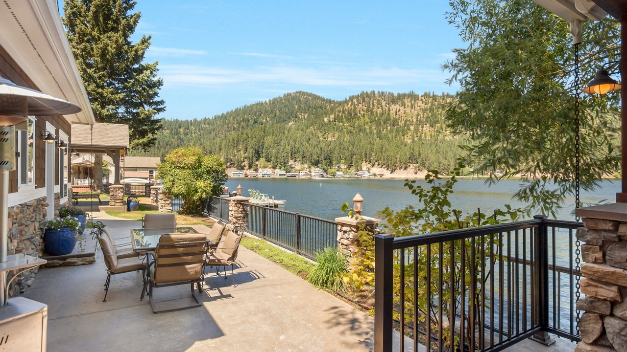 Photo of Outdoor in Loon Lake