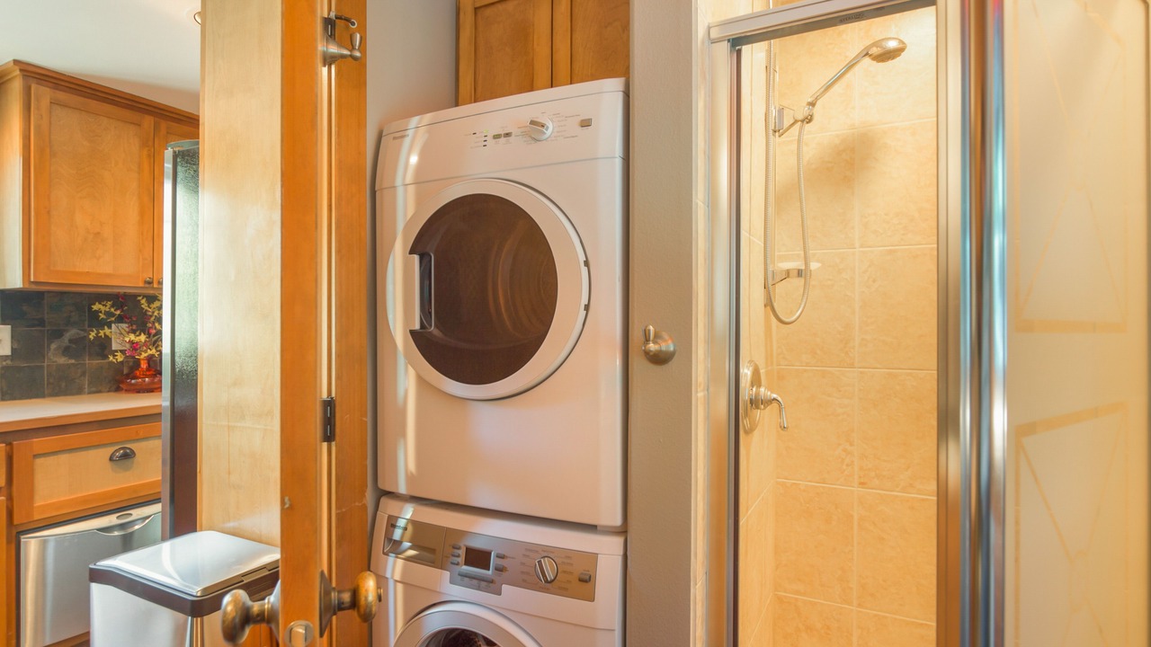 Photo of Bathroom in Loon Lake