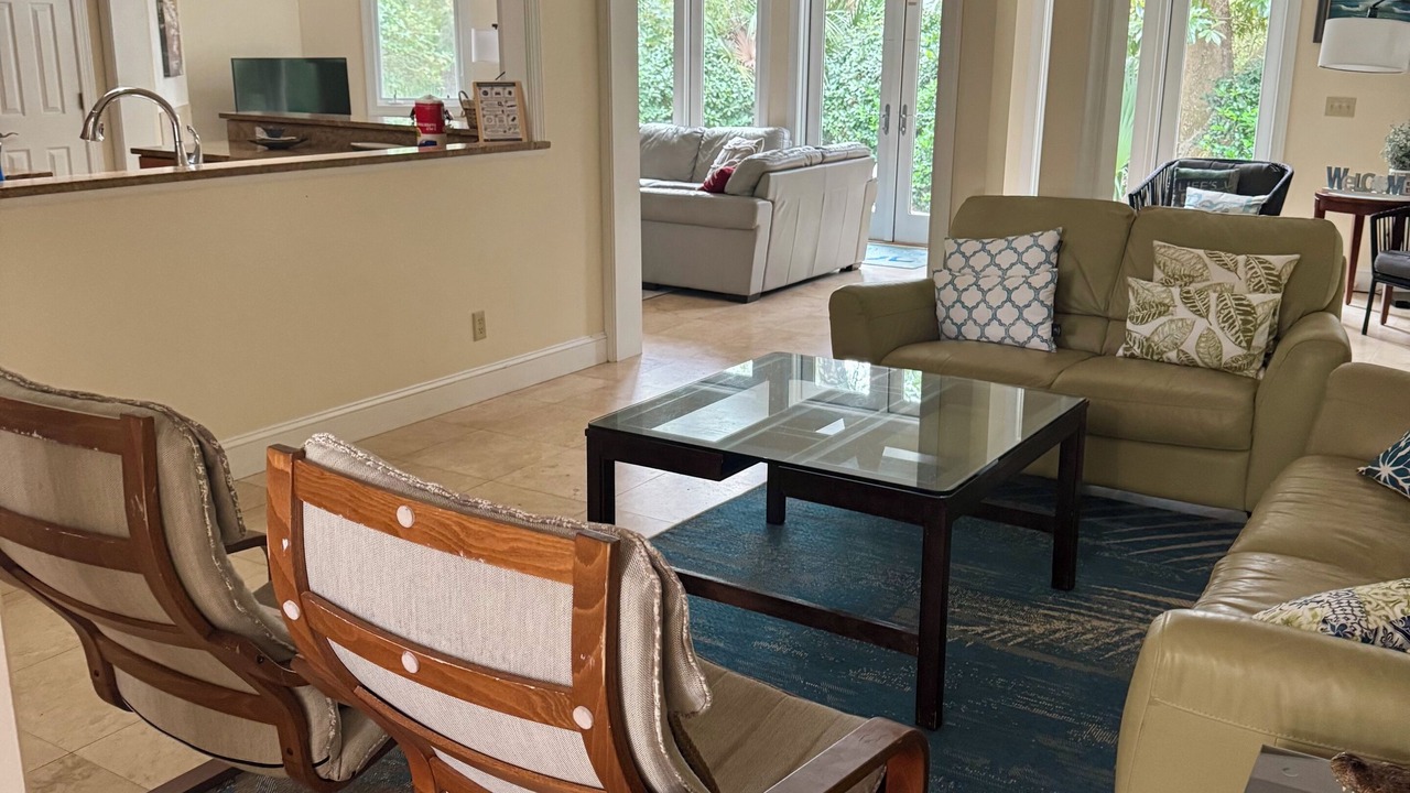 Photo of Livingroom in Palmetto Dunes
