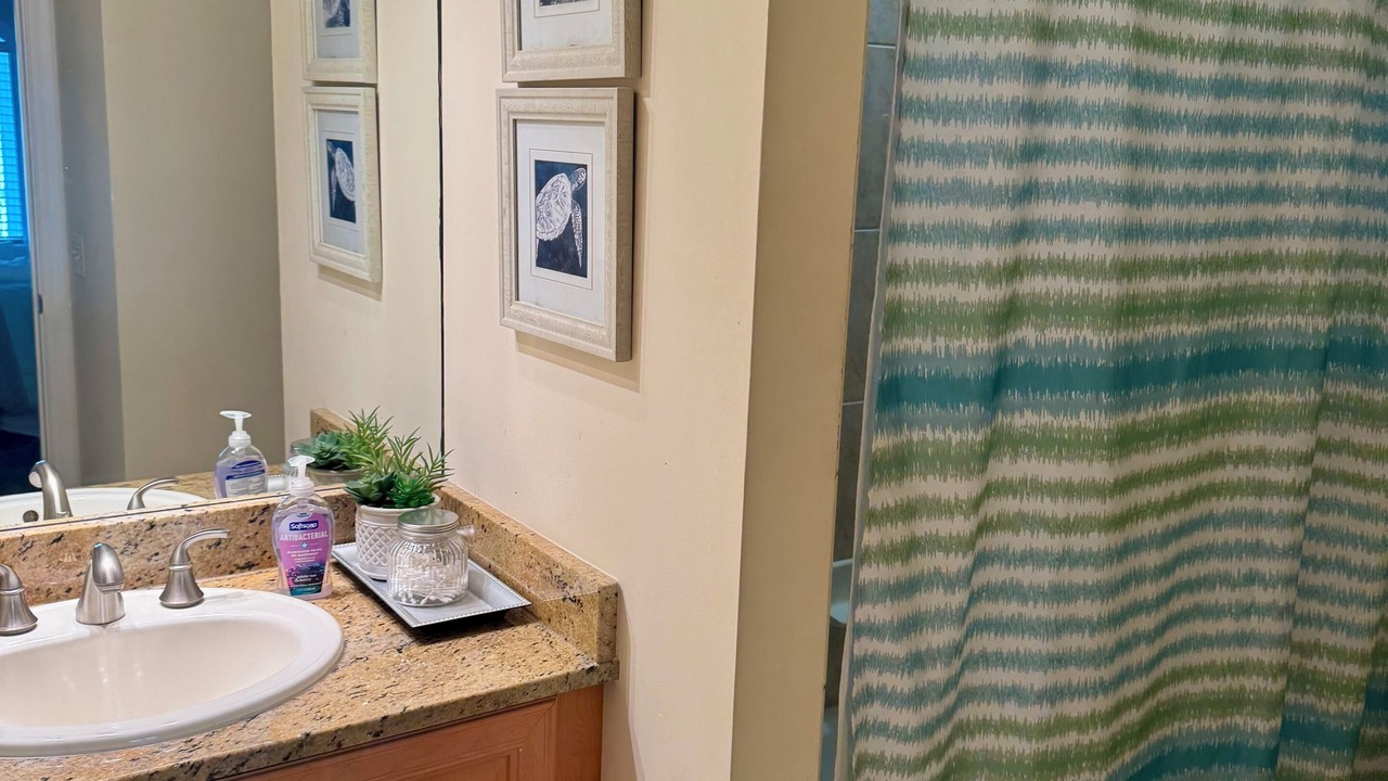Photo of Bathroom in Palmetto Dunes