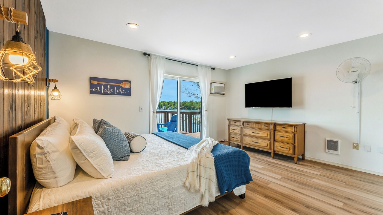 Photo of Bedroom in Tobyhanna