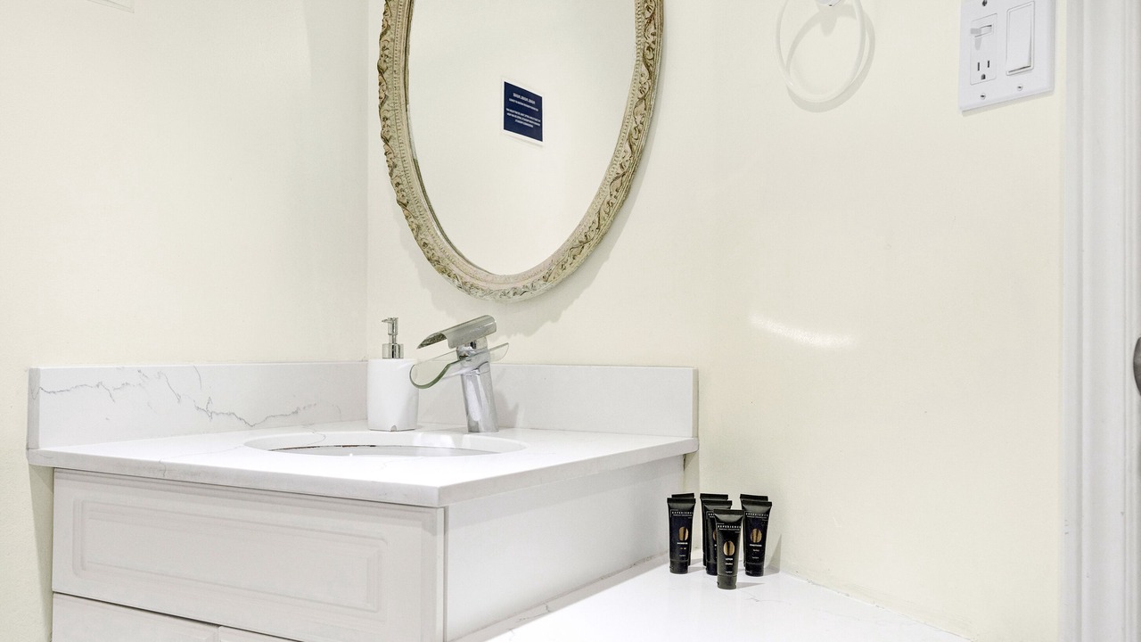 Photo of Bathroom in Jordan Harbour