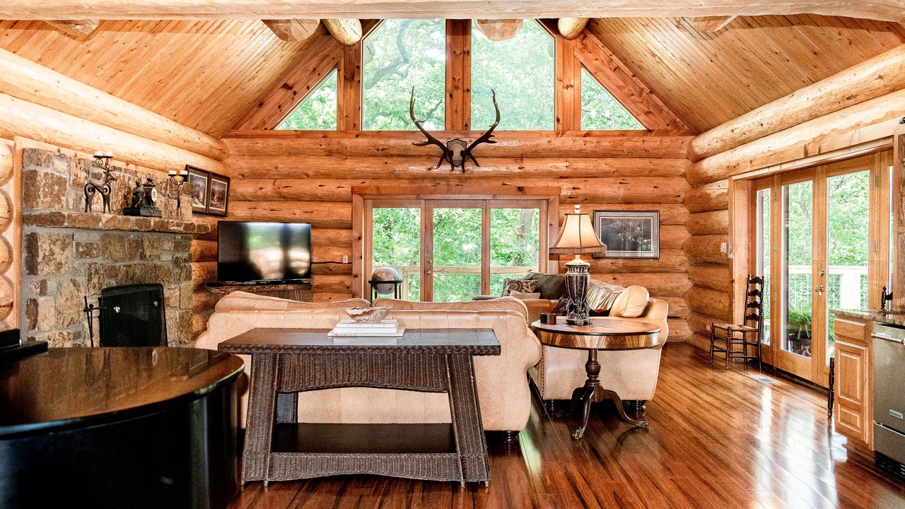 Photo of Livingroom in Mid America