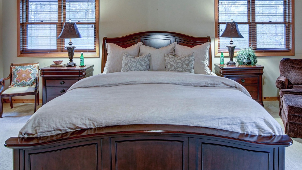 Photo of Bedroom in Mid America