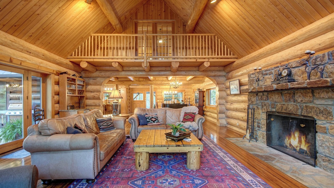 Photo of Livingroom in Mid America