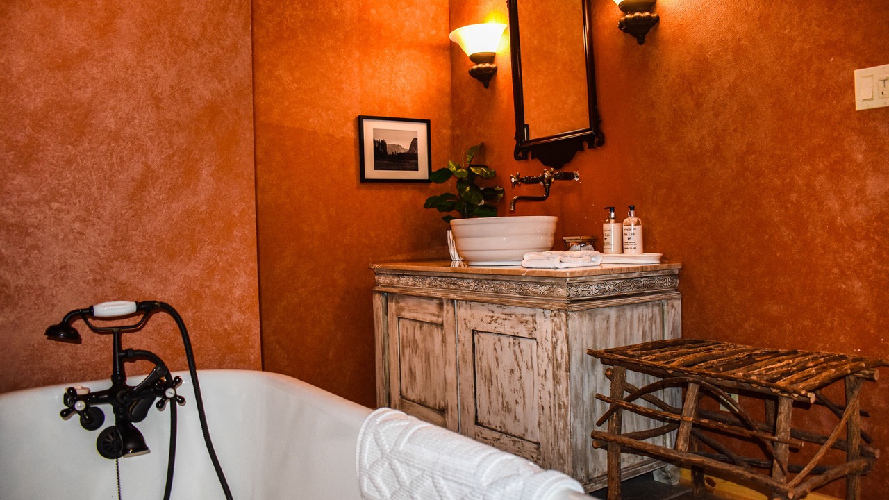 Photo of Bathroom in Mid America