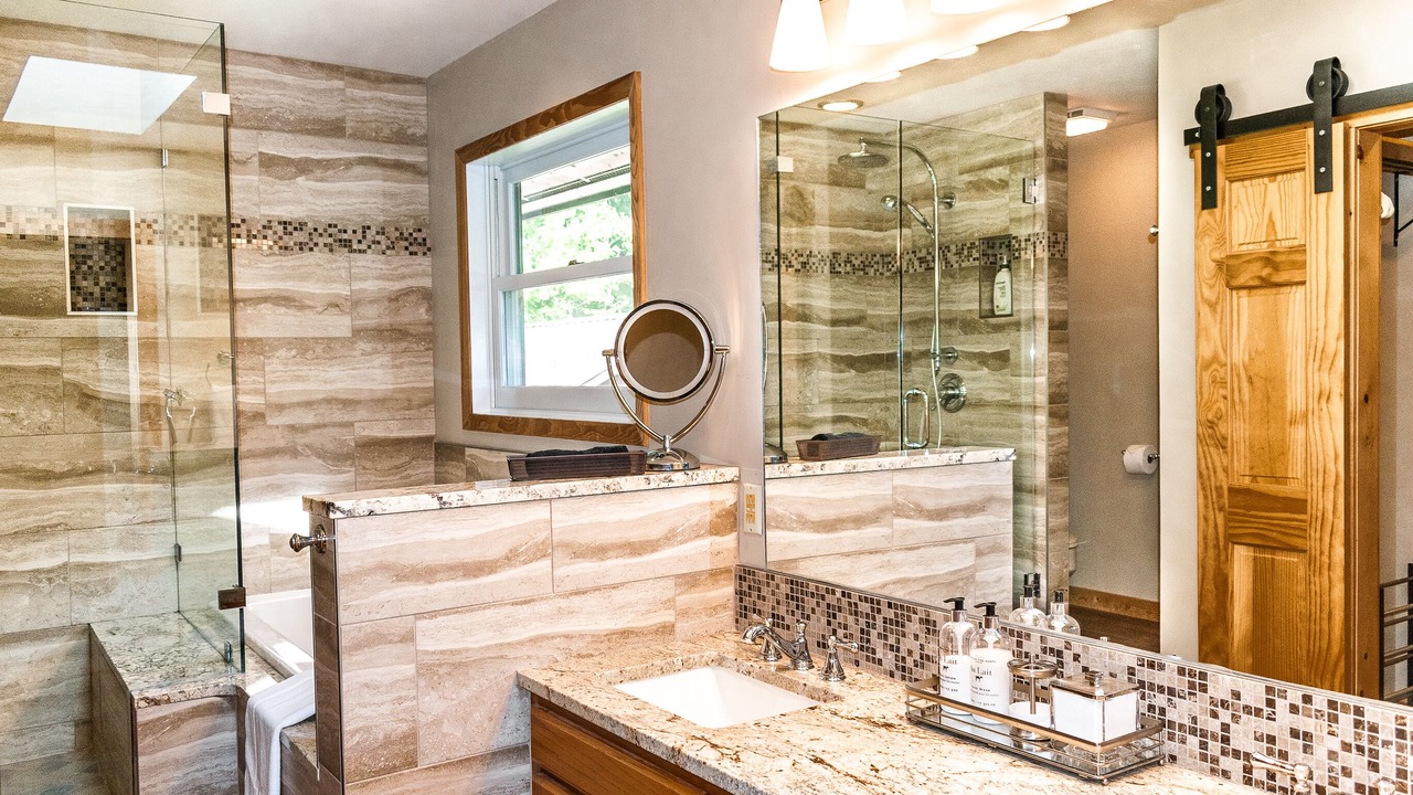 Photo of Bathroom in Mid America