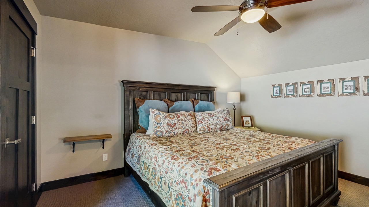 Photo of Bedroom in Tamarack Resort