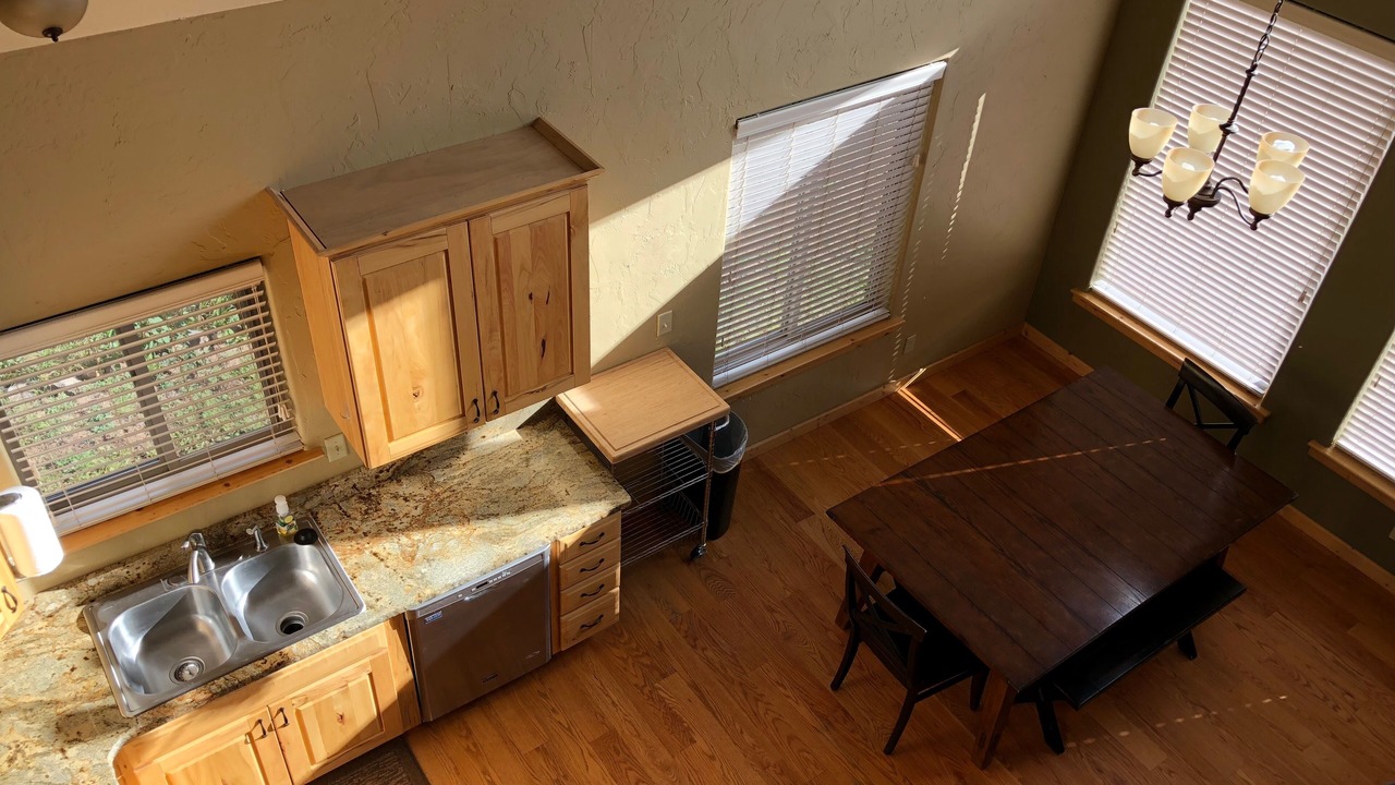 Photo of Livingroom in Ponderosa Pines