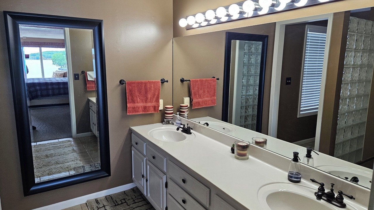 Photo of Bathroom in Osage Beach