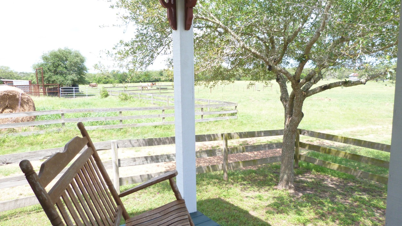 Photo of Outdoor in Flatonia