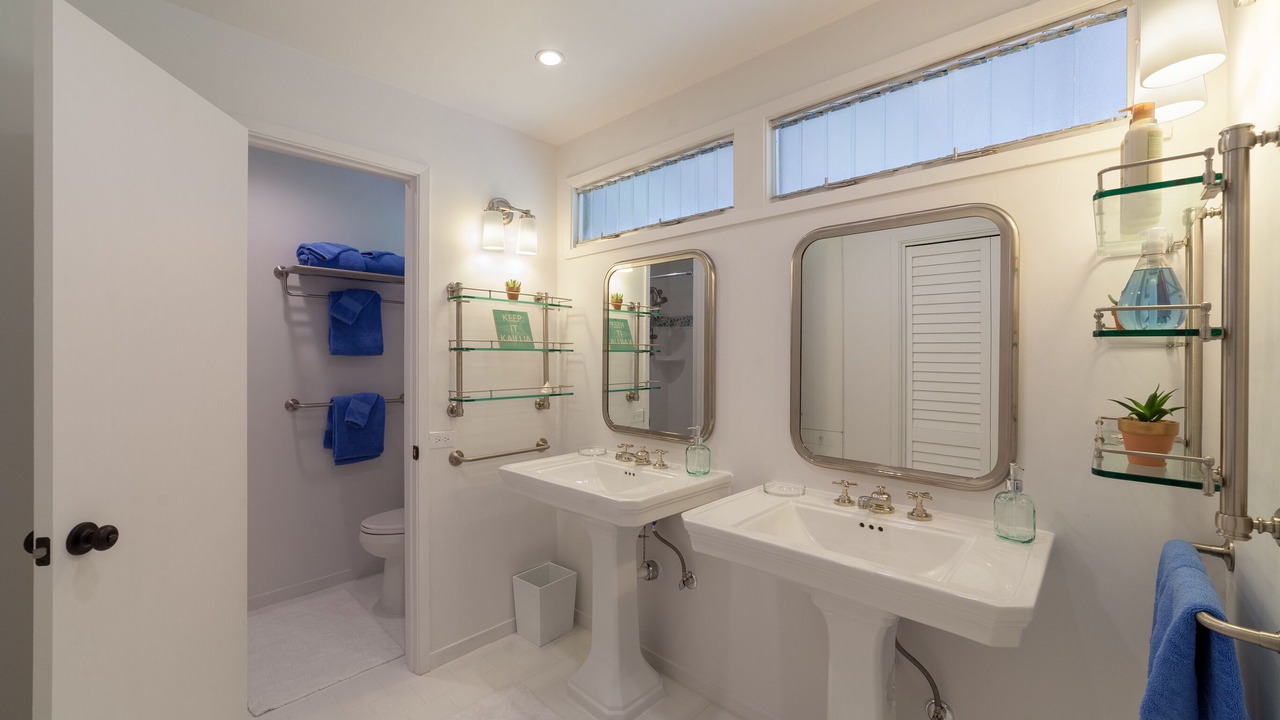 Photo of Bathroom in Kalama Tract