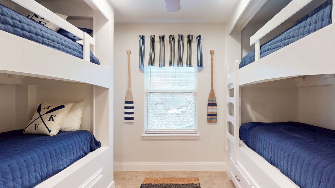 Photo of Bedroom in Burnet