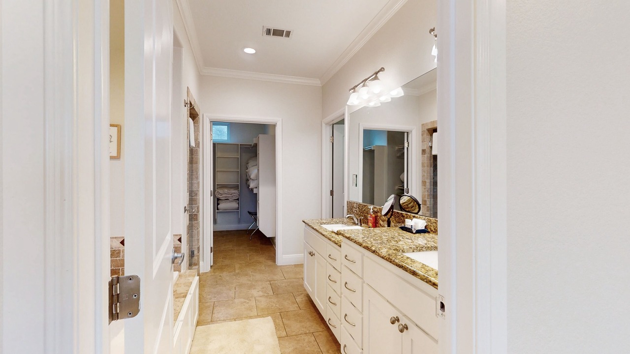 Photo of Bathroom in Burnet