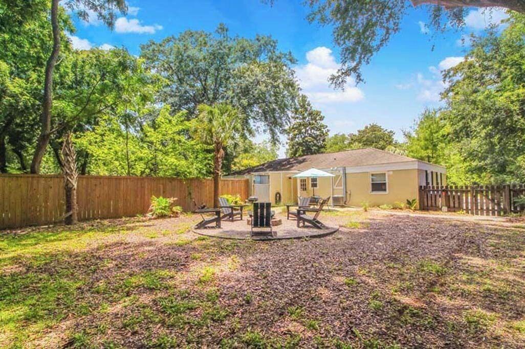 Photo of Outdoor in Mount Pleasant