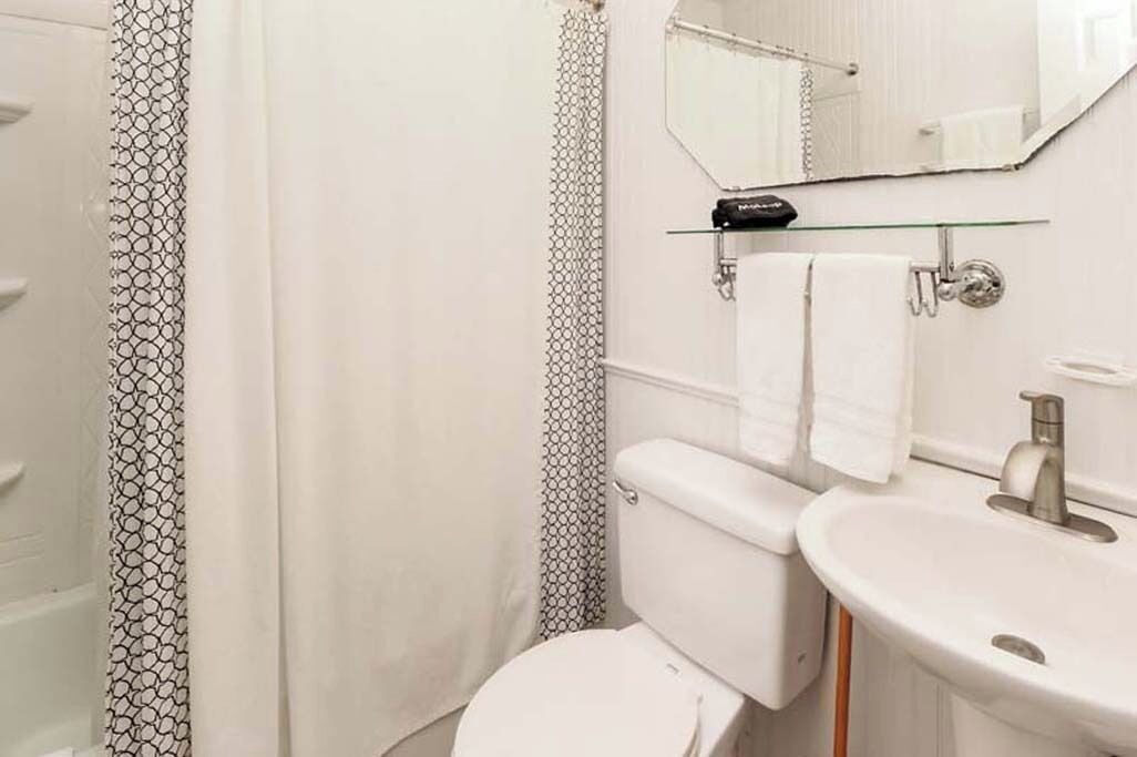 Photo of Bathroom in Mount Pleasant
