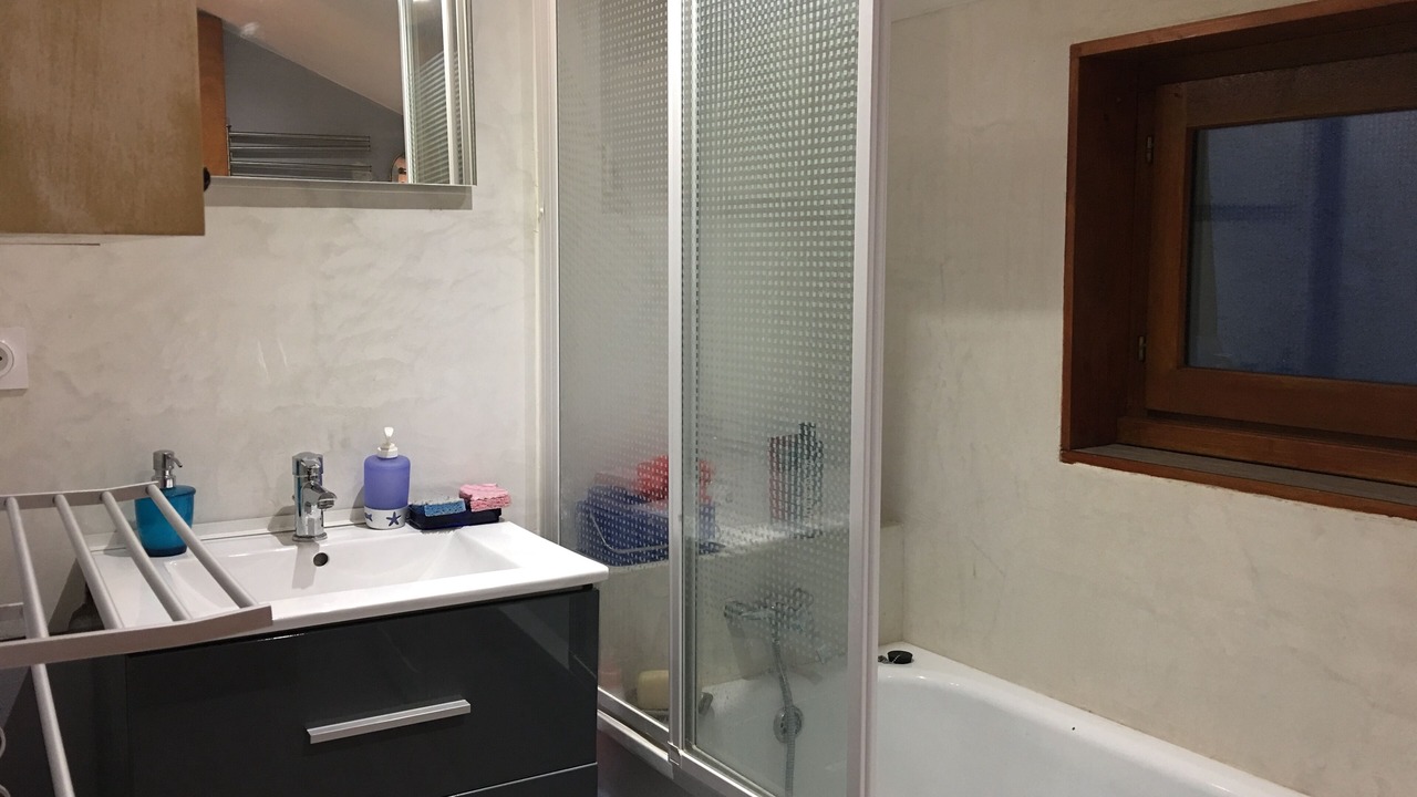 Photo of Bathroom in Barcelonnette