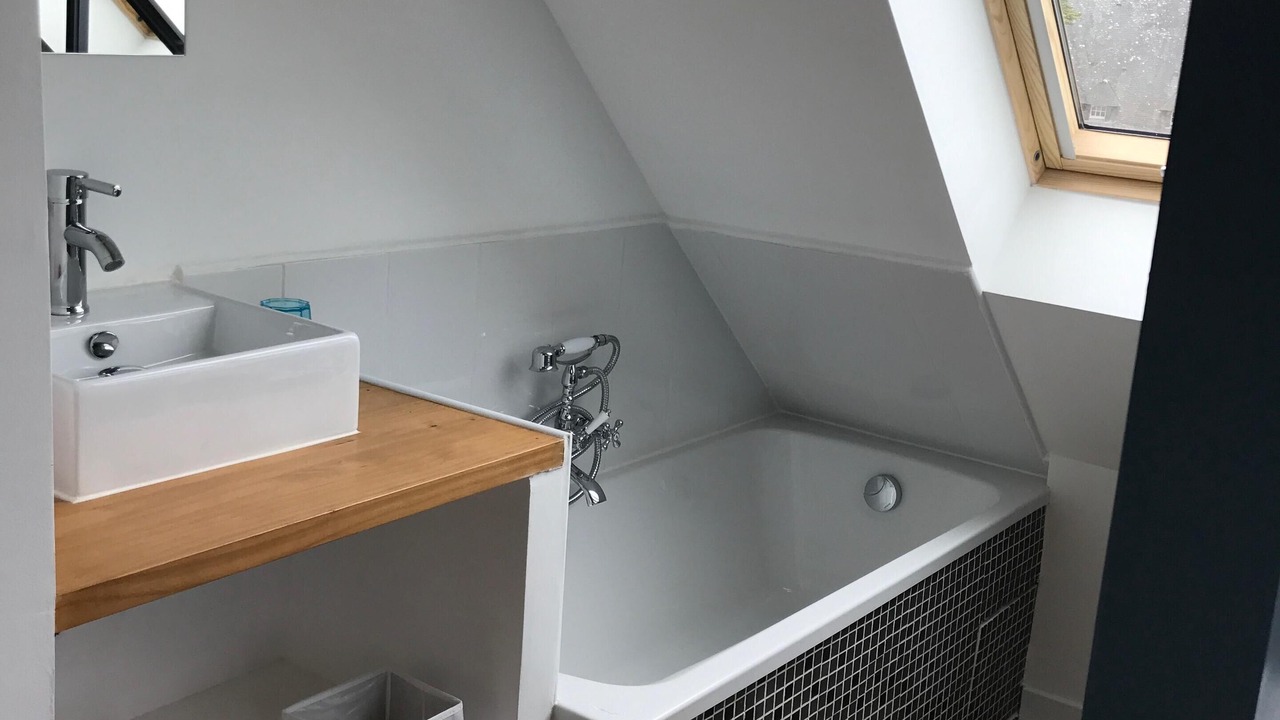 Photo of Bathroom in Esquibien