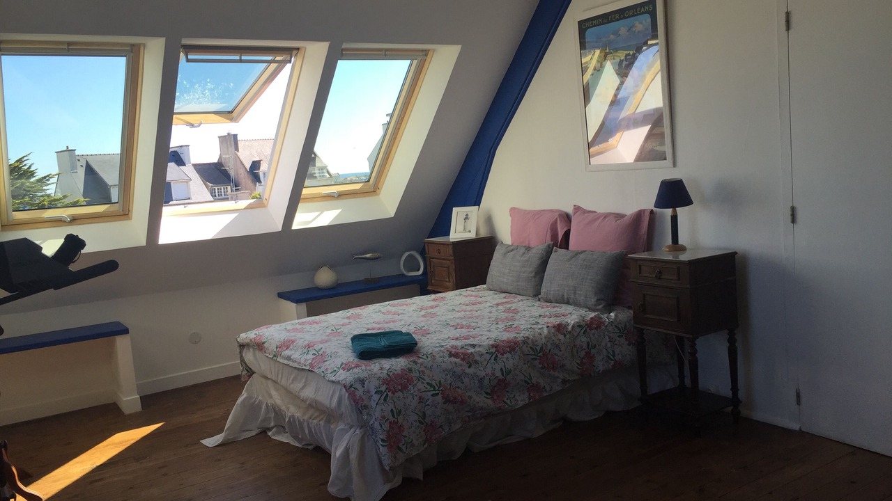 Photo of Bedroom in Esquibien