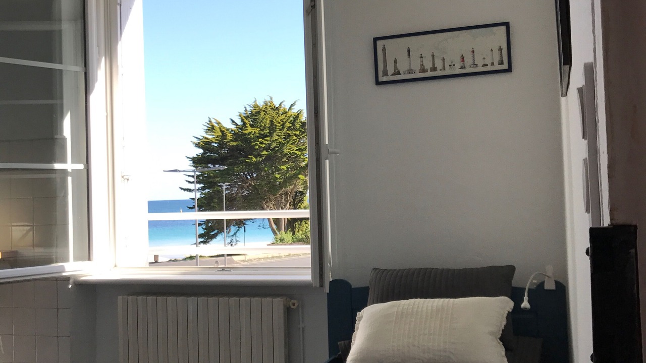 Photo of Bedroom in Esquibien