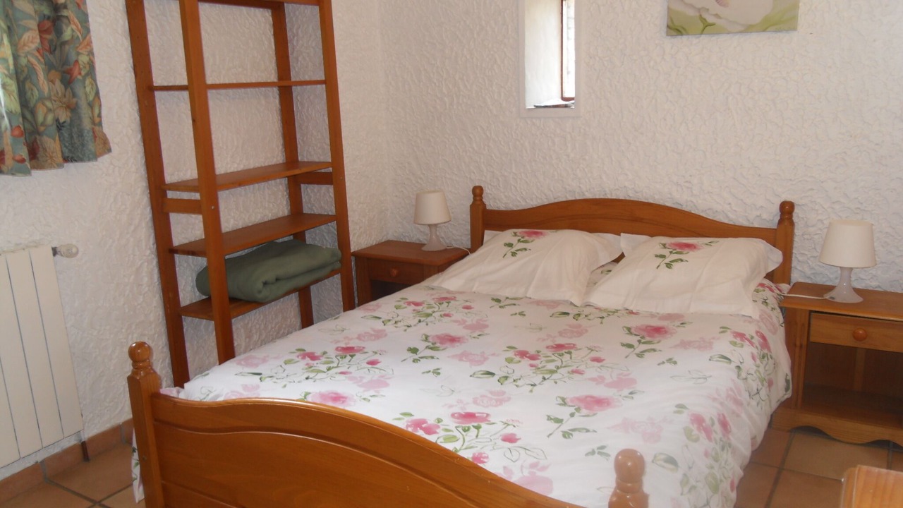 Photo of Bedroom in Saint-Marcel-d'Aredeche