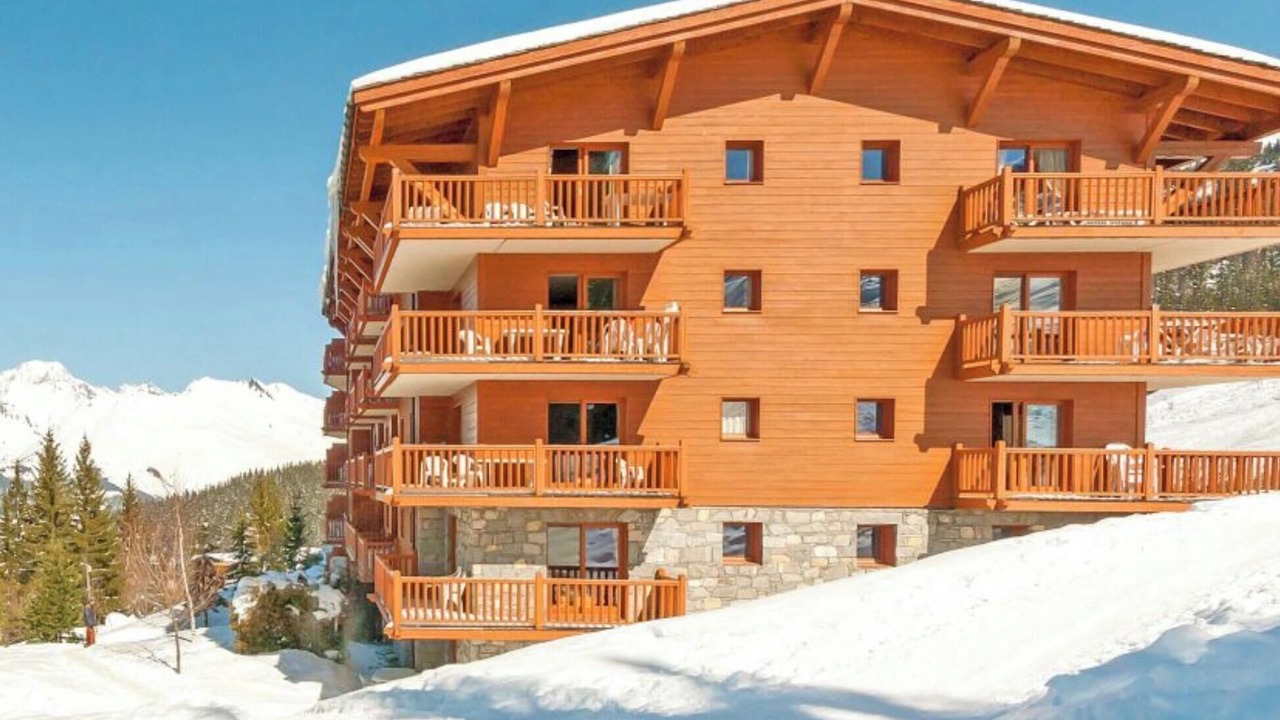 Photo of Outdoor in Arc-1800
