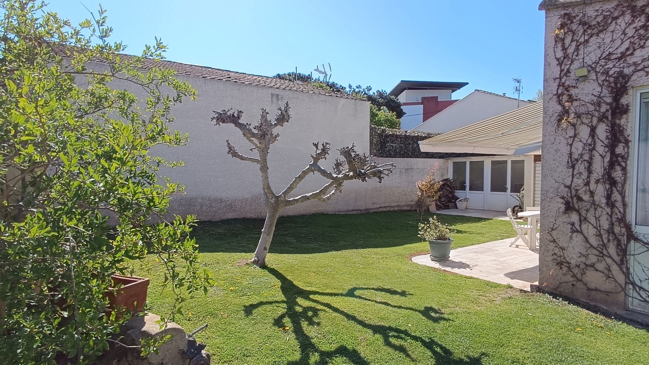 Photo of Patio Balcony in Agde