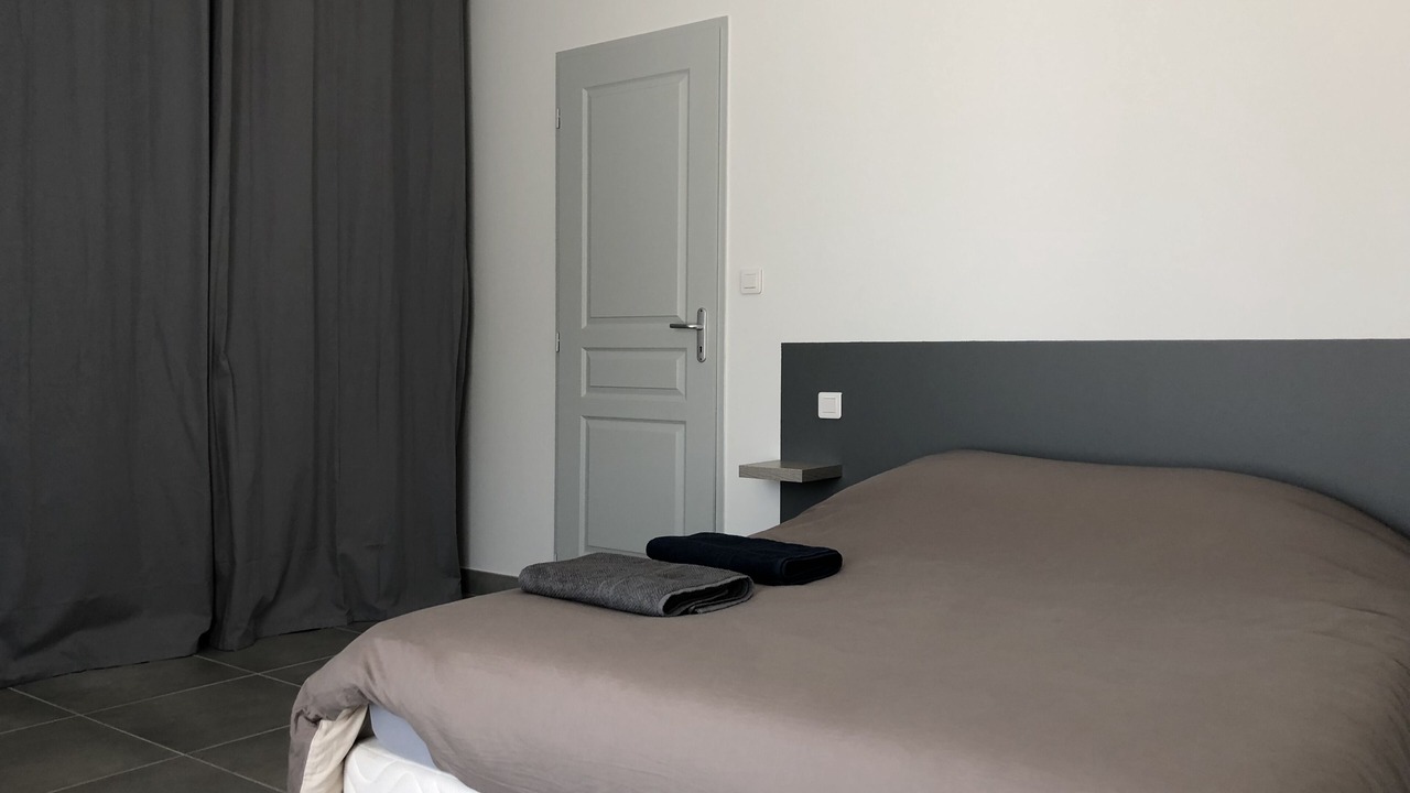 Photo of Bedroom in Bedarrides