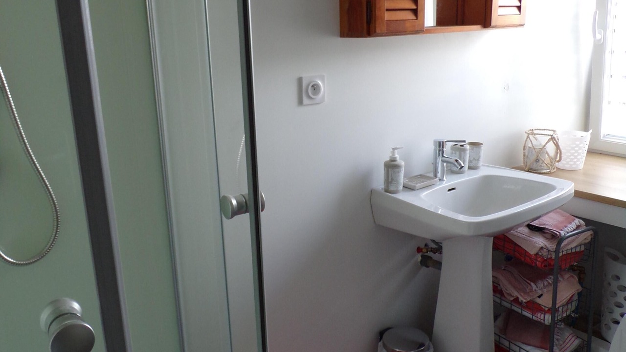 Photo of Bathroom in Binic