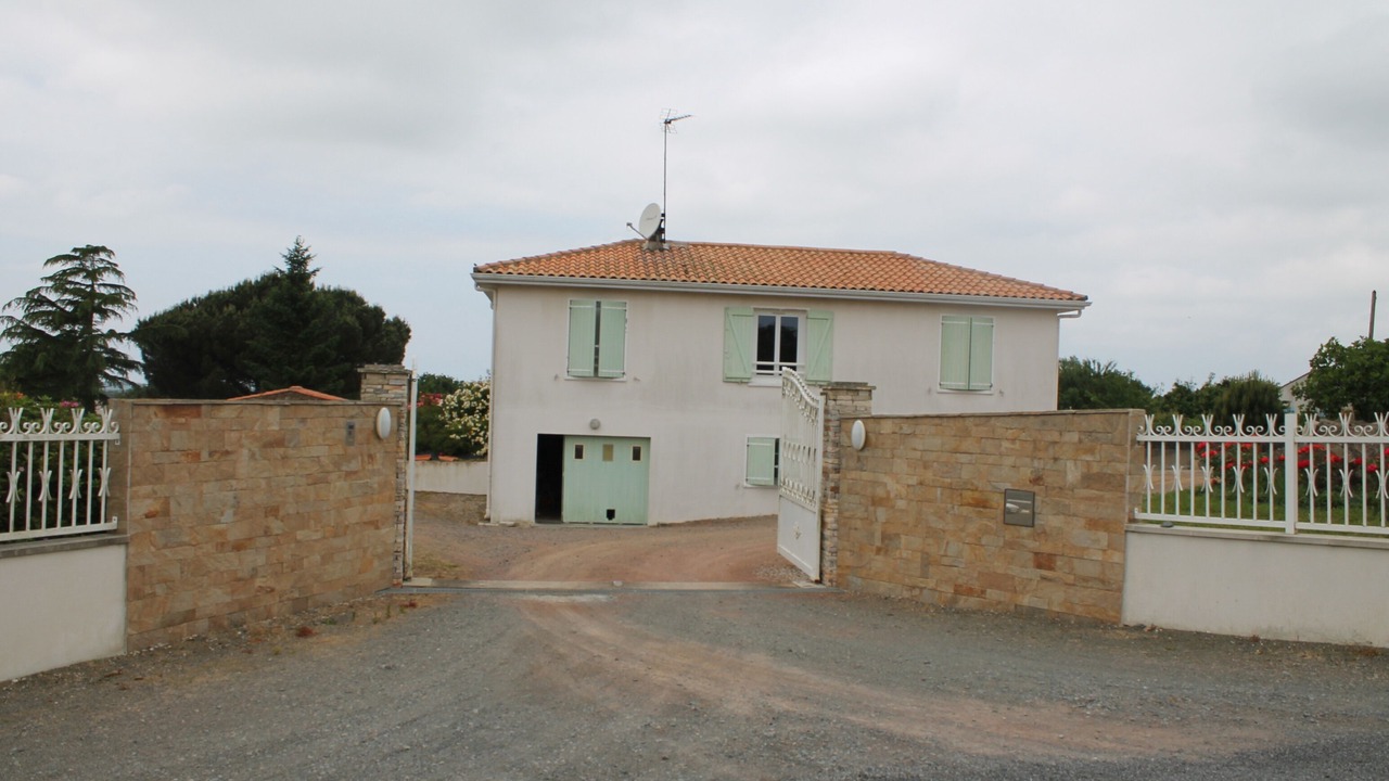 Photo of Outdoor in Vaire