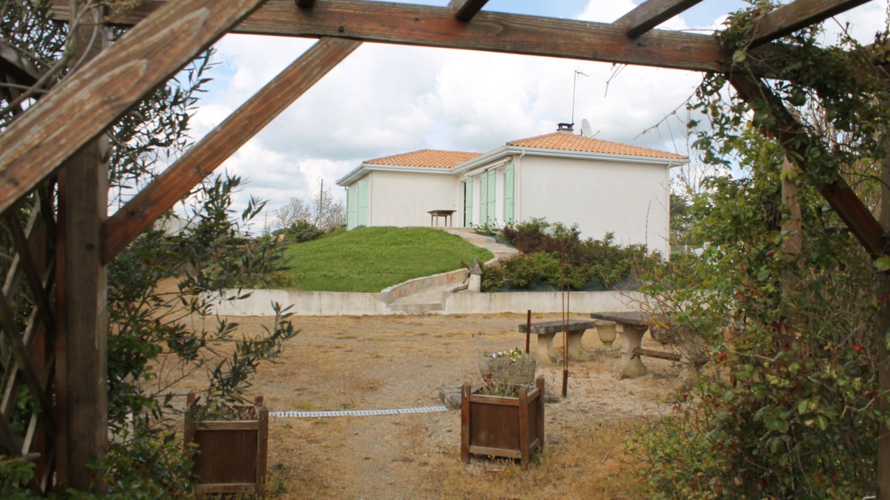 Photo of Outdoor in Vaire