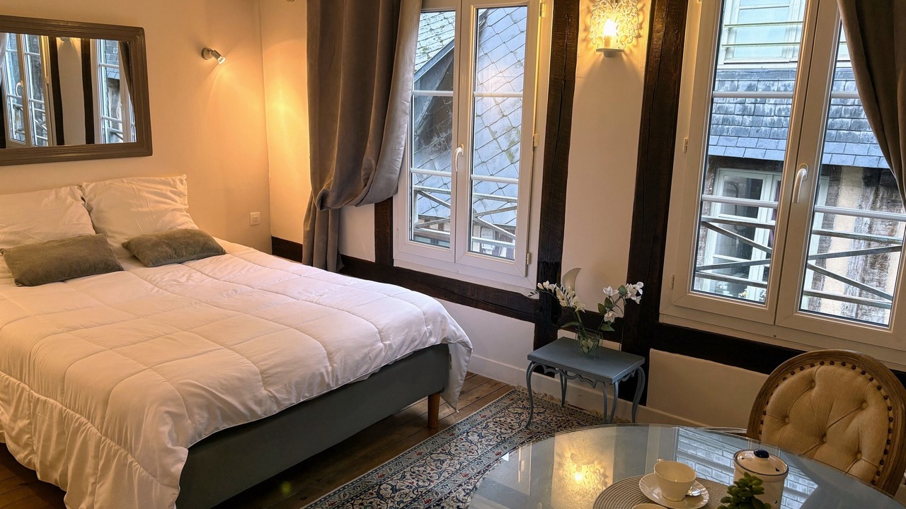 Photo of Bedroom in Honfleur