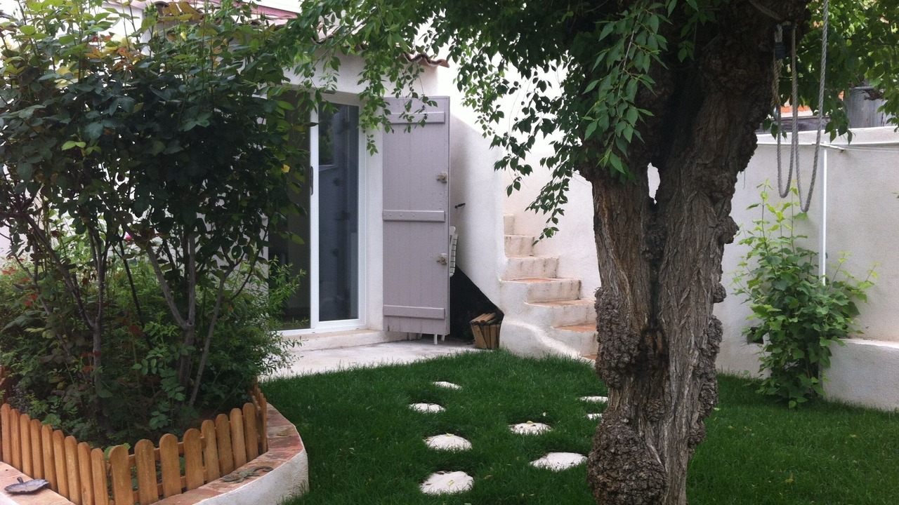 Photo of Outdoor in Saint-Mitre