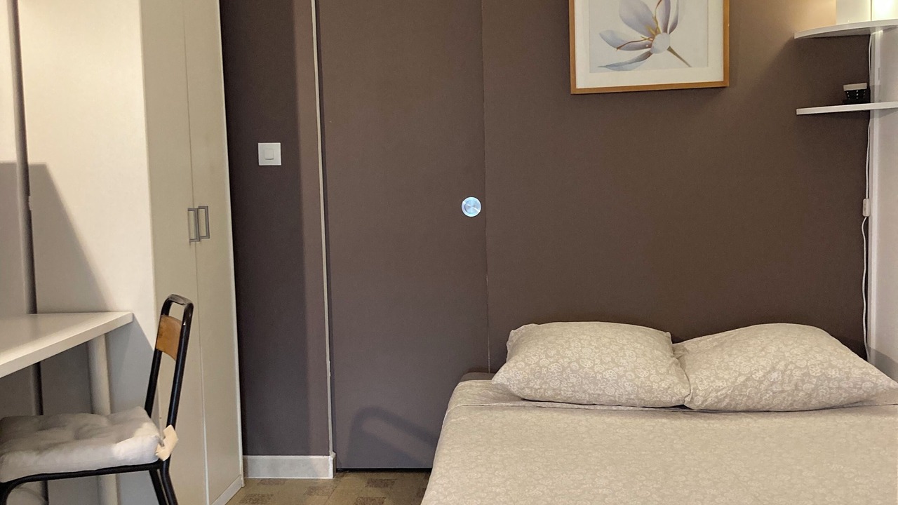 Photo of Bedroom in Saint-Mitre