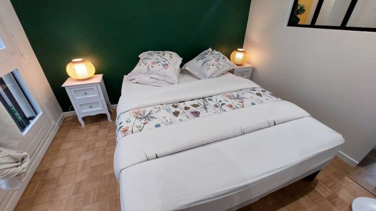Photo of Bedroom in Thiais