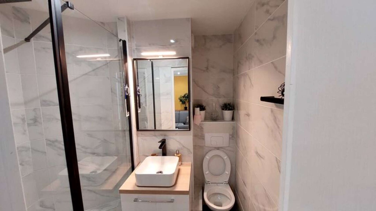 Photo of Bathroom in Thiais
