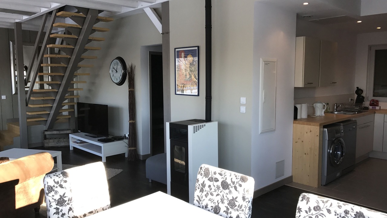 Photo of Others in Doucier