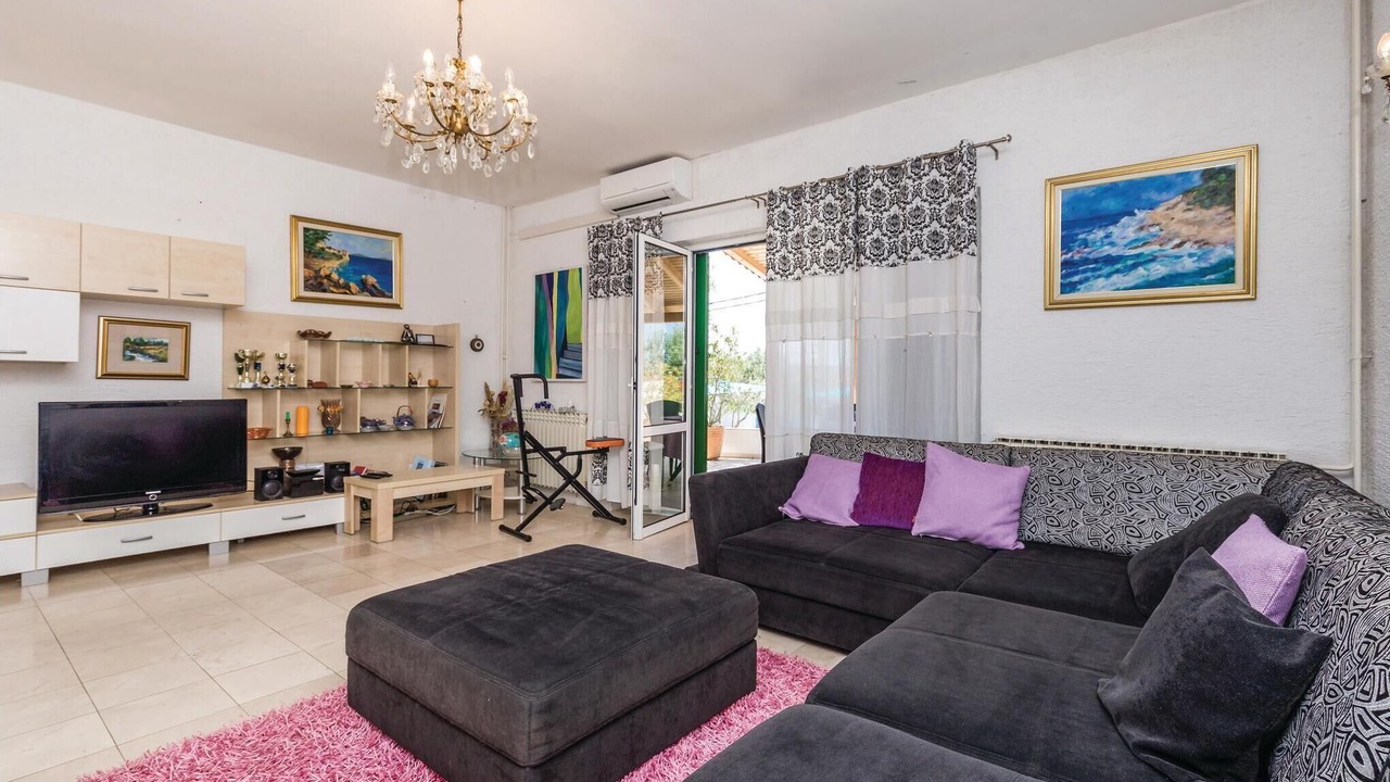 Photo of Bedroom in Barbat na Rabu