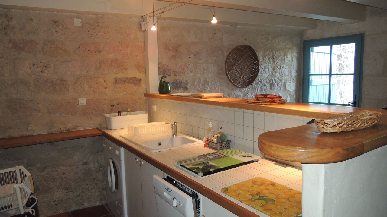 Photo of Kitchen in Monjoi