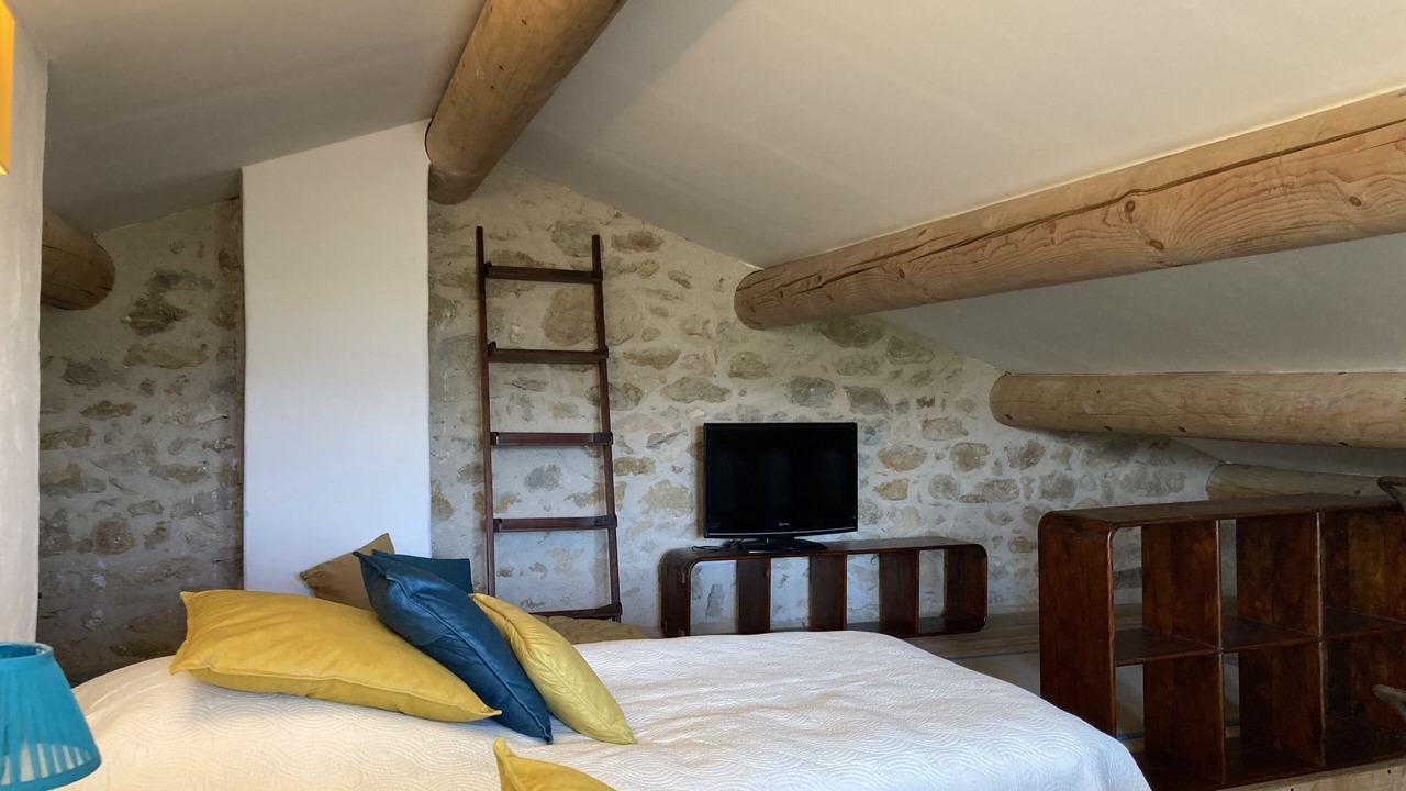 Photo of Bedroom in Banon