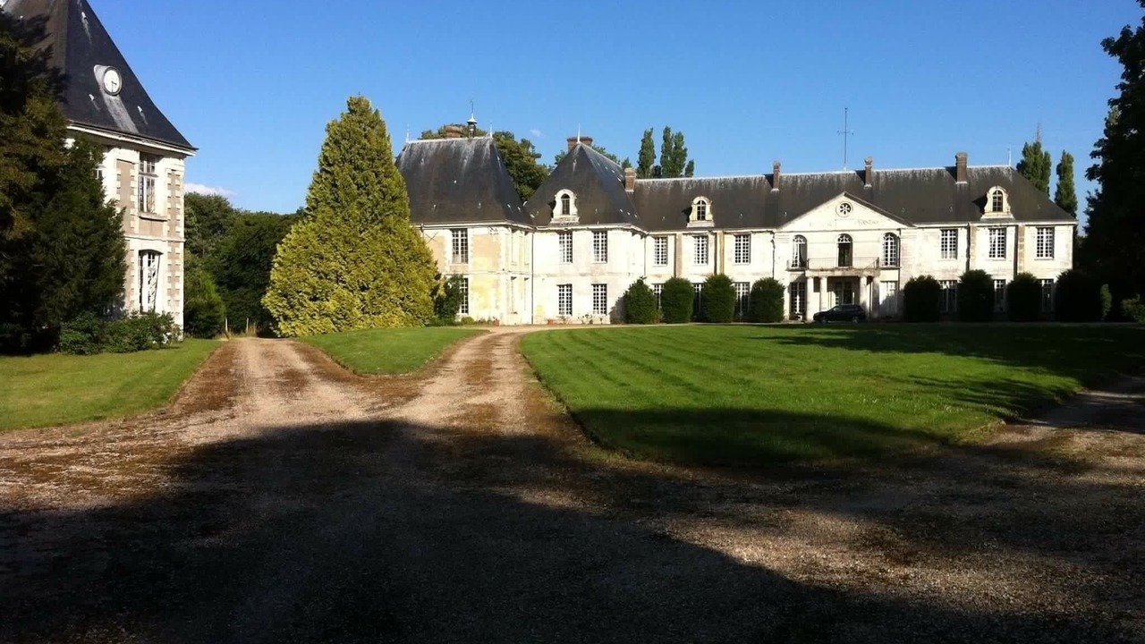 Photo of Outdoor in Mauny