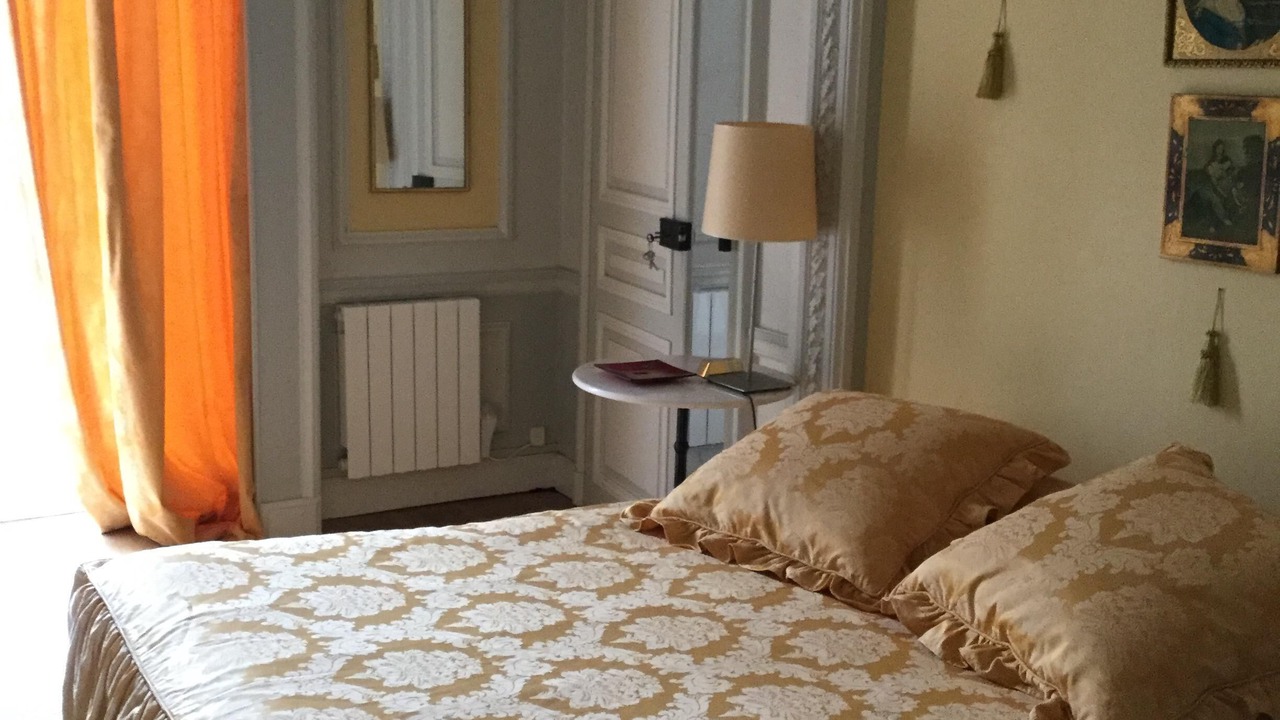 Photo of Bedroom in Mauny