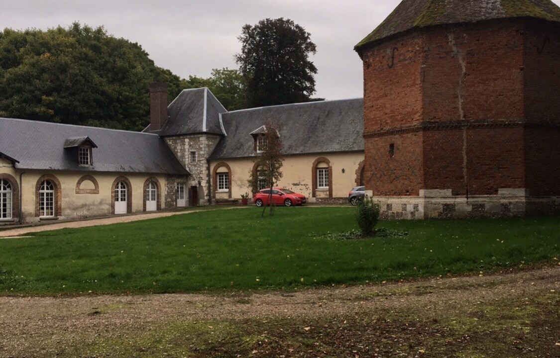 Photo of Outdoor in Mauny